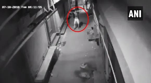a thief, on his way to break into a shop along with four of his accomplices, was seen doing a quick performance as captured on a CCTV.