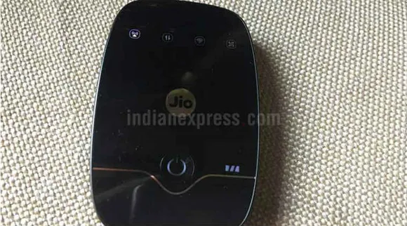 Reliance JioFi dongle will cost Rs 499 to Jio postpaid customers.