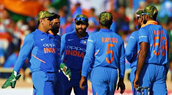 Dhoni and Jadeja Produce a Stunning Run Out to Dismiss Maxwell in 3rd ODI