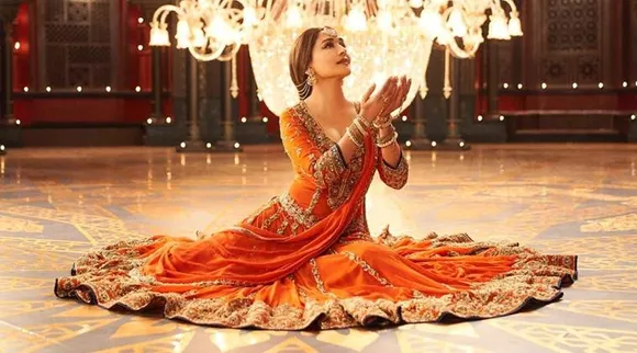 Madhuri magic revisited in Kalank's Tabah Ho Gaye