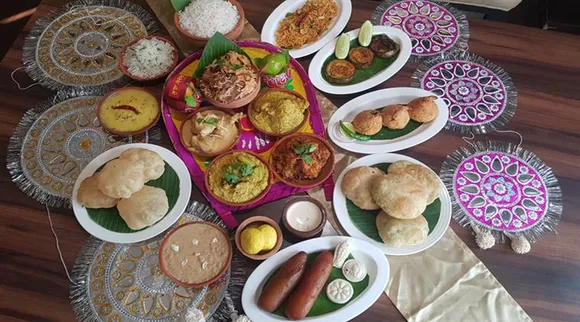 নববর্ষ উদযাপনে সামিল শহরের পাঁচতারা রেস্তোরাঁও