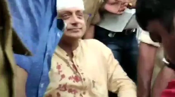 shashi tharoor head injury
