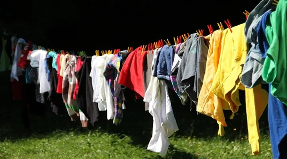 dampness of clothes, monsoon dampness, drying clothes in monsoon, smelly clothes, damp