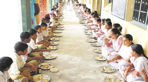 midday meal UP reporter