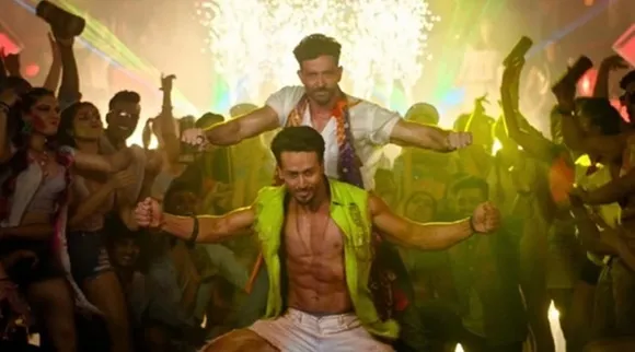 Hrithik Roshan Tiger Shroff starrer War breaks Thugs of Hindostaan record