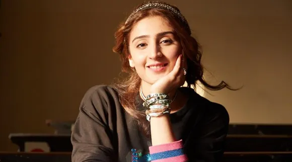Dhwani Bhanushali shares her memory of Dilbar recording