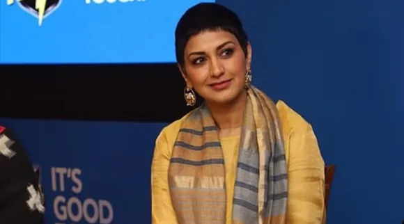 Sonali Bendre praises media Kareena Kapoor Khan chat show for being gentle with her 