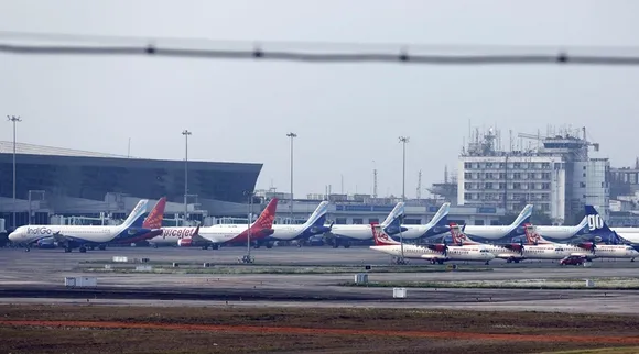 coronavirus lockdown flight bookings