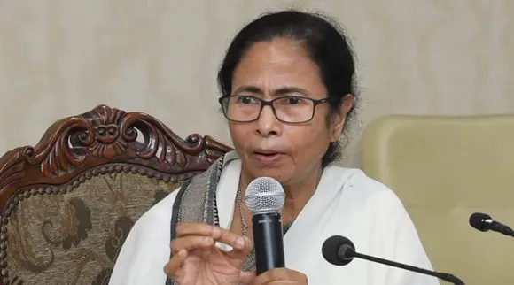 চিনা হামলায় নিহত বাঙালি জওয়ানদের পাশে মমতা-'রাজনীতি না করে সেনার সঙ্গে থাকুন'-করোনায় আক্রান্ত অশোক ভট্টাচার্য
