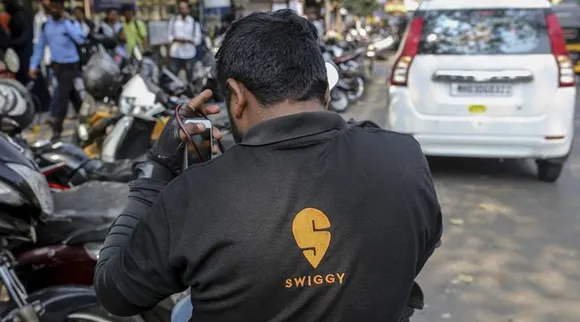 swiggy to lay off 1,100 employees as covid-19 dries up restaurant revenues, সুইগি, সুইগি কর্মী ছাঁটাই, ১১০০ কর্মী ছাঁটাই সুইগির, swiggy to lay off 1,100 employees as coronavirus hits restaurant industry, সুইগি, swiggy layoff news, swiggy covid-19 news update, business news india, startup news india, indian express business news