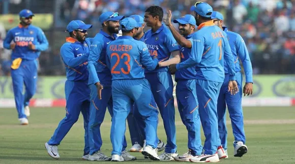 বাছাই খেলার খবর: ক্রিকেটই সবথেকে জনপ্রিয়, আইপিএলের চুক্তির নেপথ্যে, ইংল্যান্ড সিরিজ স্থগিত