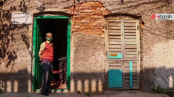 জানালা, Window, কলকাতার হারিয়ে যাওয়া জানালা, Forgotten windows of Kolkata, পুরনো কলকাতার জানালা, Old Windows, পুরোনো কলকাতা, Old Kolkata, পুরনো কলকাতার গল্প, story of old Kolkata, sealdah train time table,করোনা, corona, corona news, Bangla Khabar, বাংলার খবর, Bangla News Live, বাংলার ব্রেকিং নিউজ, Breaking Bangla News,Bangali news, বাংলায় সর্বশেষ খবর, লেটেস্ট খবর, News in Bengali, Bengali News Today, বাংলা নিউজ, Bengali News, করোনা মহামারী, corona pandemic, Bangla Khabor, কোভিড-১৯, covid, News in Bangla, করোনা ২০২০, corona 2020, 24 Ghanta Bangla News, Bangla News, covid-19