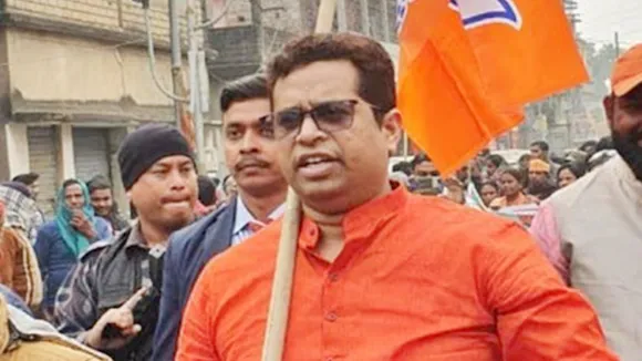 mp soumitra khan resigns from WB BJP yuva morcha post