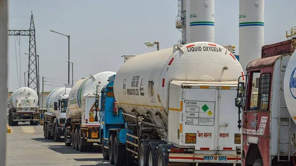 India needs Oxygen, Delhi High Court, Center, State