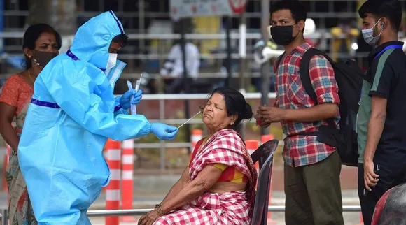 India records 25,072 new covid-19 cases on 23 august, 2021