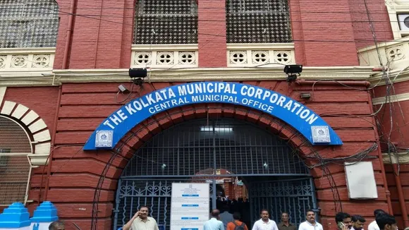 covid case increases in kolkata initiative to open Safe Home Quarantine Center by kmc
