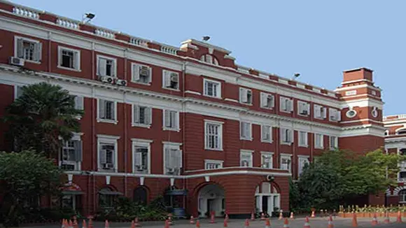 kolkata police lalbazar