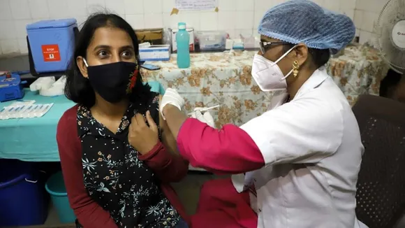Corona vaccination will be closed in Kolkata for 4 days on durga puja