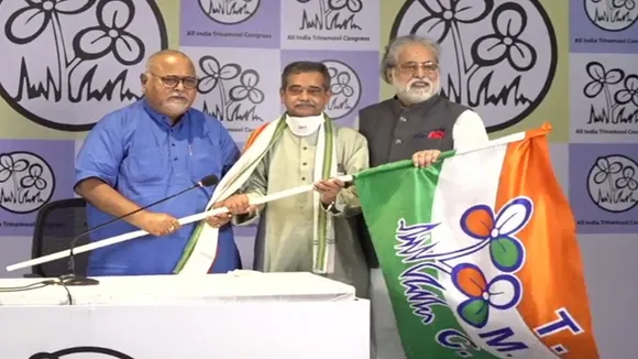 abhijit mukherjee join tmc