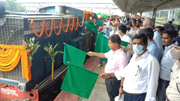 toy train service in darjeeling again starts on 25 august, 2021