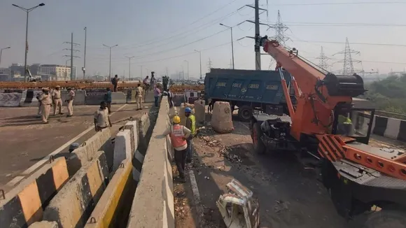 Police Barricade, Delhi Border, farmers Protest