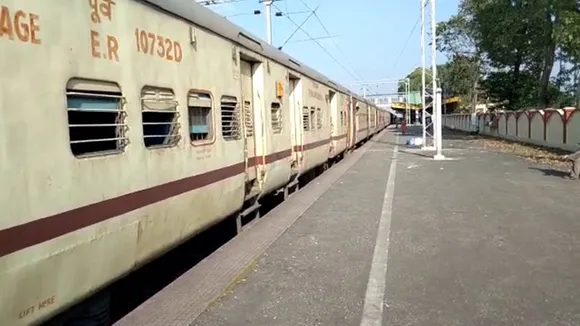 Rail withdraws decision to close Teesta Torsa Express