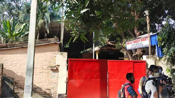 Couple stabbed to death in Nandabazar area of ​​Singur, son injured with sharp weapon