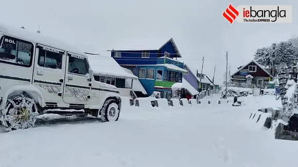snowfall in darjeeling and kalimpong