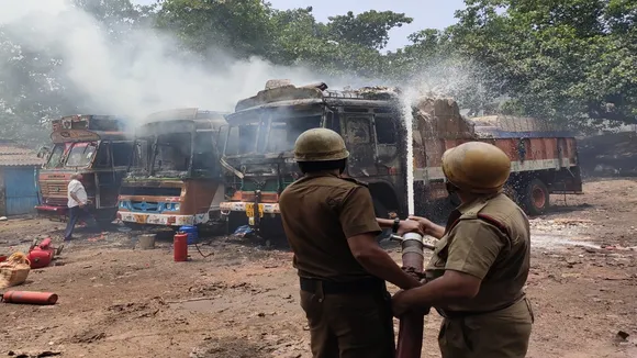 fire breaks out in trucks at beleghata