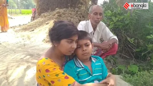 fearing the police village of Santoshpur in galsi has no men