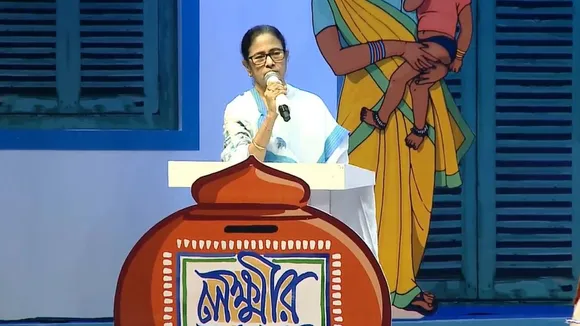 mamata banerjee attacks bjp cpim on laxmir bhandar distribution scheme program