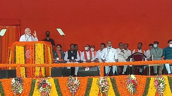 modi about kcr