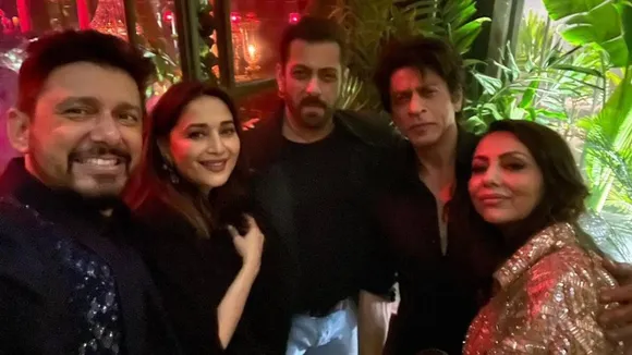 shahrukh salman madhuri in a same picture