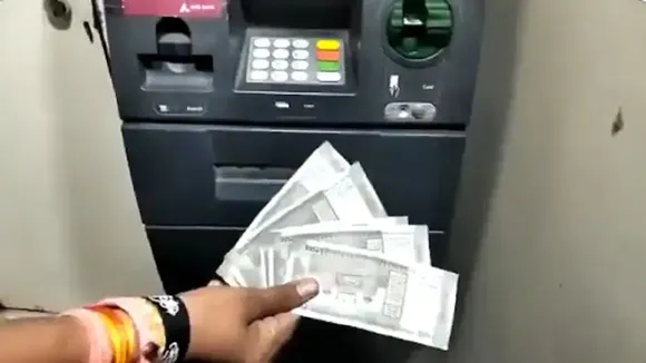ATM, viral, Extra Cash, এটিএম, Maharashtra