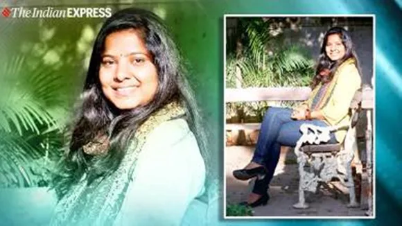 Leena Manimekalai, Kaali, Kaali poster controversy, লীনা মণিমেকালাই, মা কালীর মুখে সিগারেট, বিতর্কিত পোস্টার কালী, bengali news today