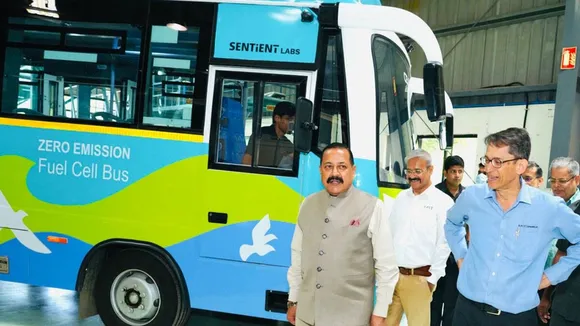 hydrogen, hydrogen fuel cell, hydrogen fuel cell bus, bus, electric bus, electric motor, fuel cell technology, what is a hydrogen fuel ecll