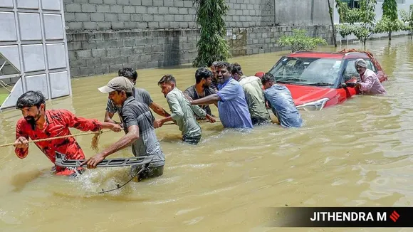 Bengaluru Rains LIVE,Bengaluru,rainfall,Bangalore weather today,Bengaluru, Karnataka, Bengaluru news, Bengaluru news live,Bengaluru news today, Bengaluru karnataka,news,Bengaluru,latest news, Bengaluru news live today, bangalore headlines, Bengaluru news updates,Bengaluru news today,Bangalore rainfall,Karnataka,latest news,Bangalore,waterlogging,downpour,Bengaluru rains,traffic jams,Bengaluru rains, Bangalore rains,Bengaluru news, Bengaluru news live,ORR Ecospace,Sri Jagadguru Murugharaajendra mutt pontiff, Shivamurthy police custody, Marathahalli-Silk Board junction road