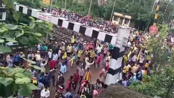 Kurmi protested for 3 days, warning of indefinite blockade to meet their demands
