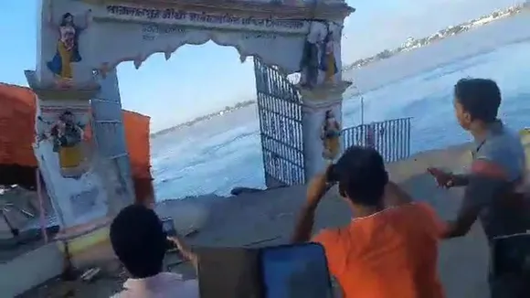 Malda,Manikchak,Ganges,মালদা, গঙ্গা নদী,নদী ভাঙ্গন, কালিয়াচক