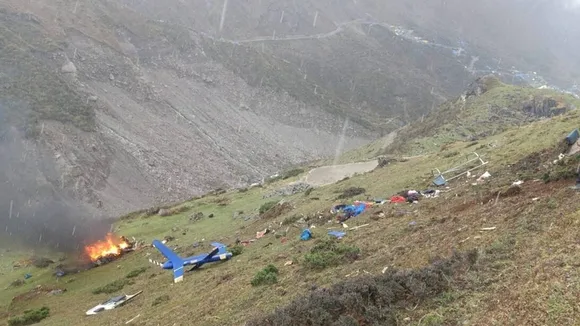 Helicopter carrying Kedarnath pilgrims crashes in Uttarakhand updates