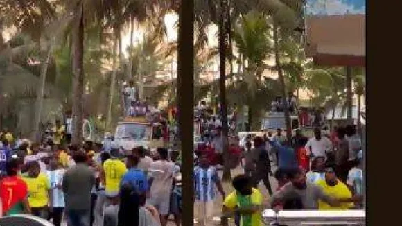 police isf clash at dharmotola kolkata