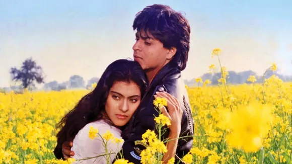 SRK birthday, Shah Rukh Khan, Shah Rukh Khan birthday, SRK 57th birthday, Dilwale Dulhania Le Jayenge, Yash raj films, শাহরুখ খান, শাহরুখ খানের জন্মদিন, কিং খান, দিলওয়ালে দুলহানিয়া লে জায়েঙ্গে, ৫৭তে পা শাহরুখের, যশরাজ ফিল্মস, বলিউডের খবর