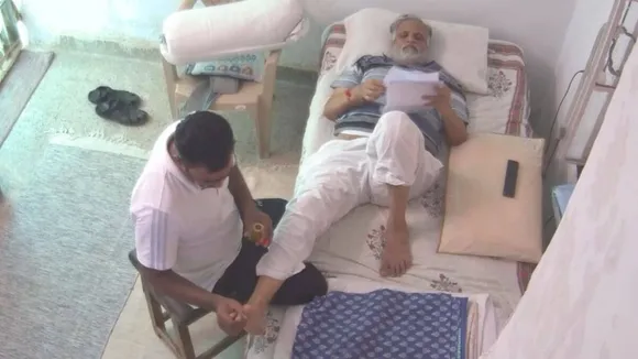 Man giving massage to Satyendar Jain in Tihar jail not physio, but prisoner in rape case