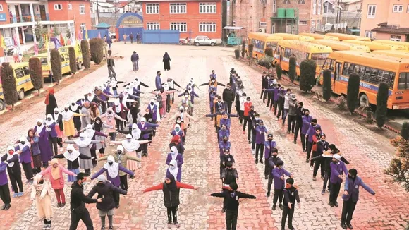 Kashmir Scholl