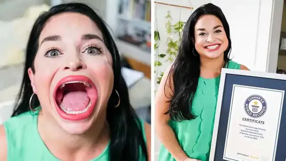 Largest mouth in the world,Largest mouth world record,Largest mouth gap samantha ramsdell,biggest mouth woman,Khabren Zara Hatke,Off beat news hindi">