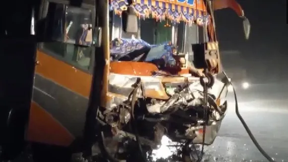 gujarat accident, luxury bus and SUV collide, Navsari accident, several dead, injured, gujarat news, news, news today, latest news, IE news,
