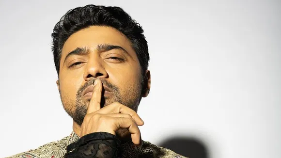 Dev, Dev Byomkesh, Birsa Dasgupta, Tollywood, Bengali detective film, দেব, টলিউড অভিনেতা, ব্যোমকেশ, দেবের ব্যোমকেশ, বিরসা দাশগুপ্ত, টলিউডের খবর