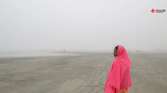 deplorable condition of various villages in sagar island is buried for excitement of gangasagar mela, আস্তে আস্তে গিলছে সমুদ্র, সাগর মেলার আলোয় চাপা পড়ে গ্রামের আর্তনাদ