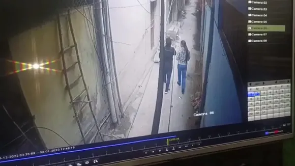 Delhi woman stabbed, man stabs delhi woman, delhi woman stabbed for ending friendship, woman in Adarsh Nagar stabbed by friend, Adarsh Nagar stabbing case, Adarsh Nagar news, Delhi news, Delhi Indian Express"