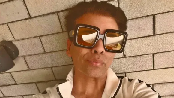 Karan Johar, Karan Johar trolled, Peyush bansal, enskart ad, করণ জোহর, করণ জোহর ট্রোলড, লেন্সকার্ট, বলিউডের খবর